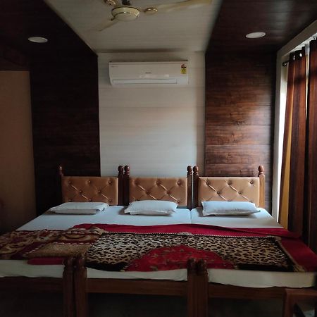 Sgh Guest House Матура Екстериор снимка