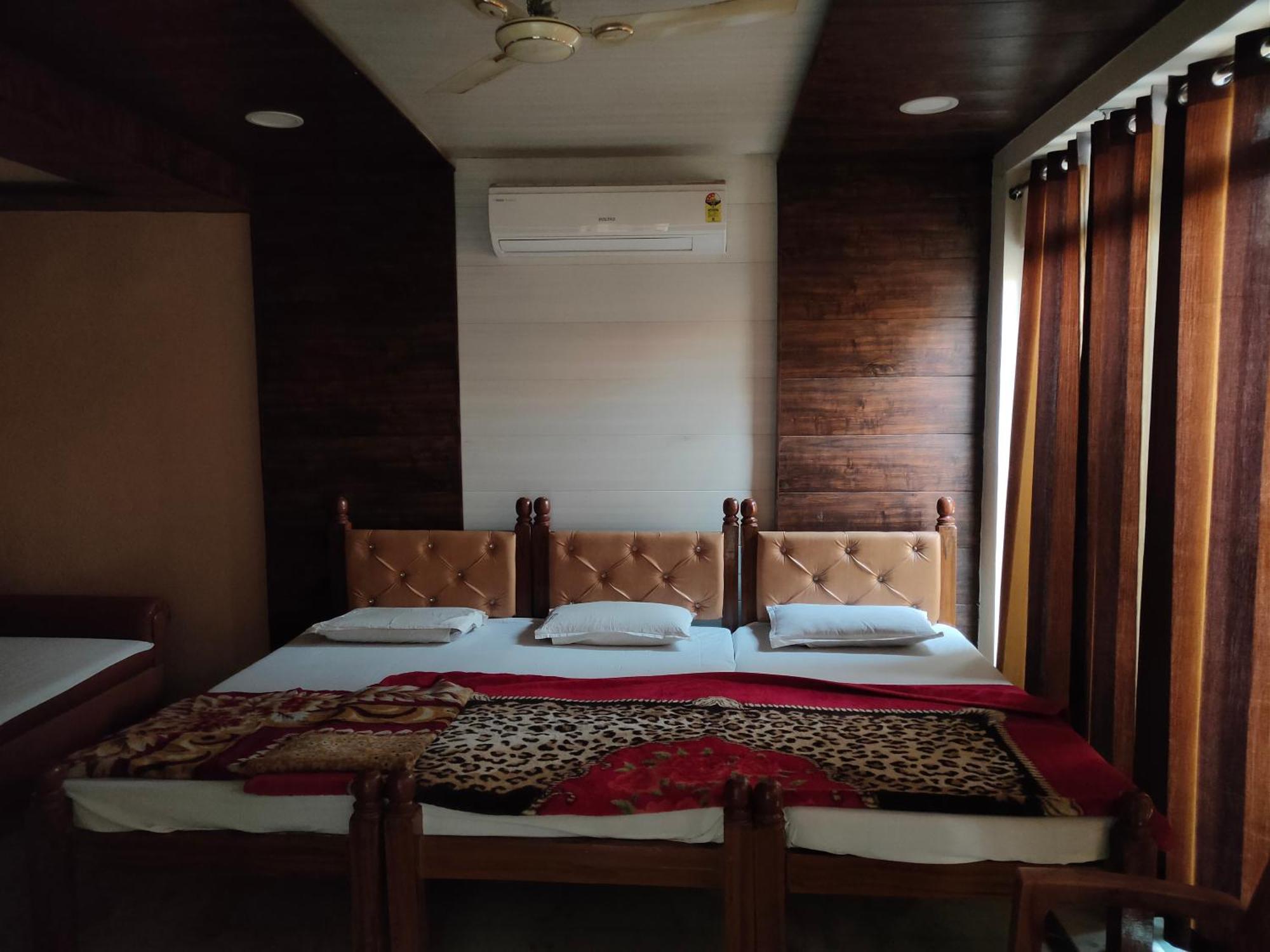 Sgh Guest House Матура Екстериор снимка