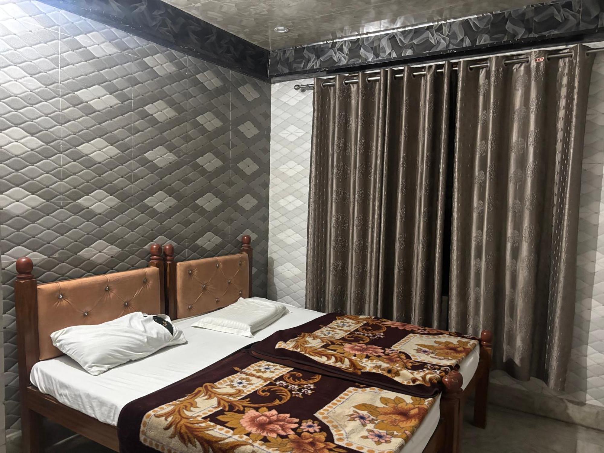 Sgh Guest House Матура Екстериор снимка