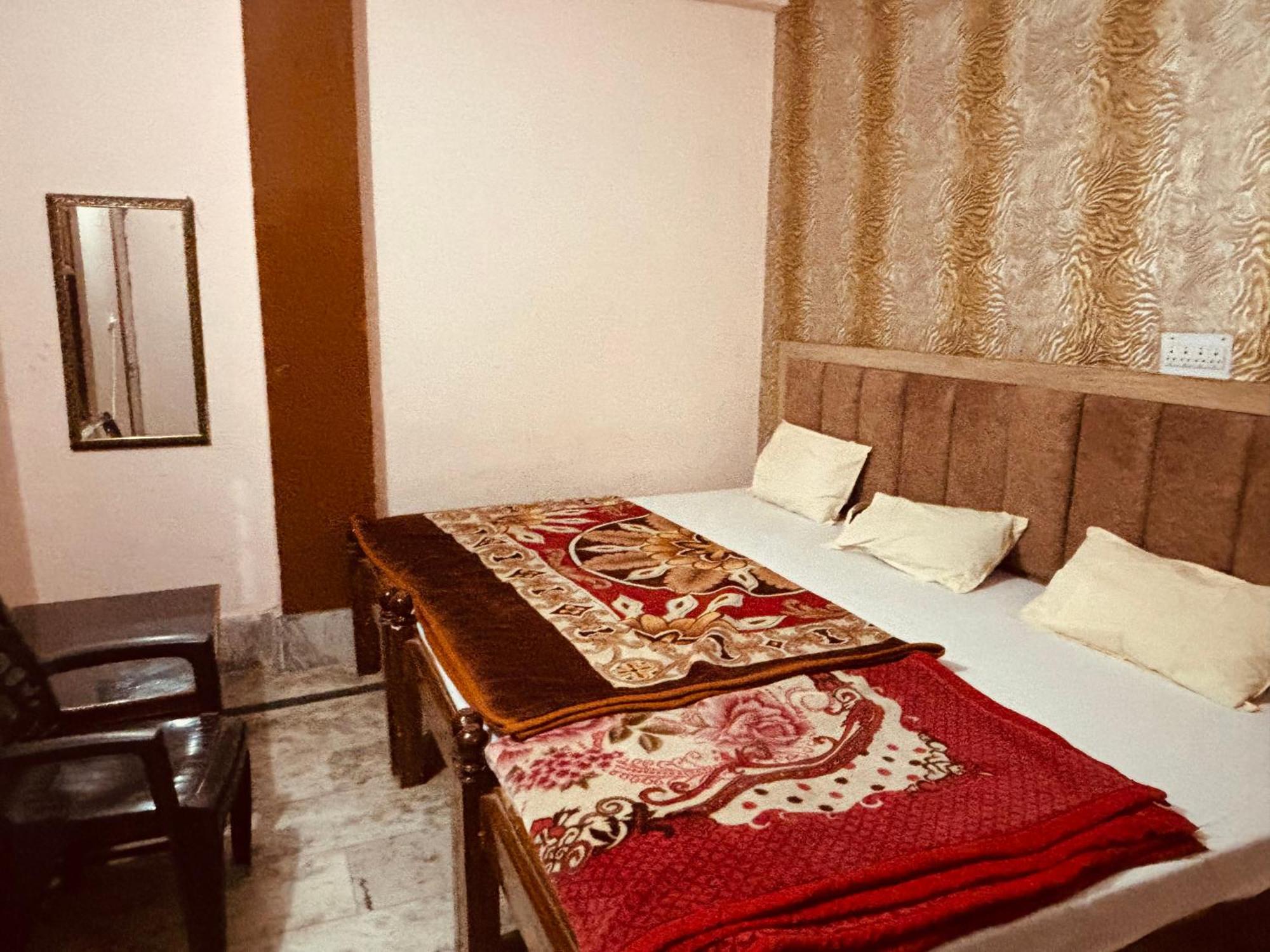 Sgh Guest House Матура Екстериор снимка