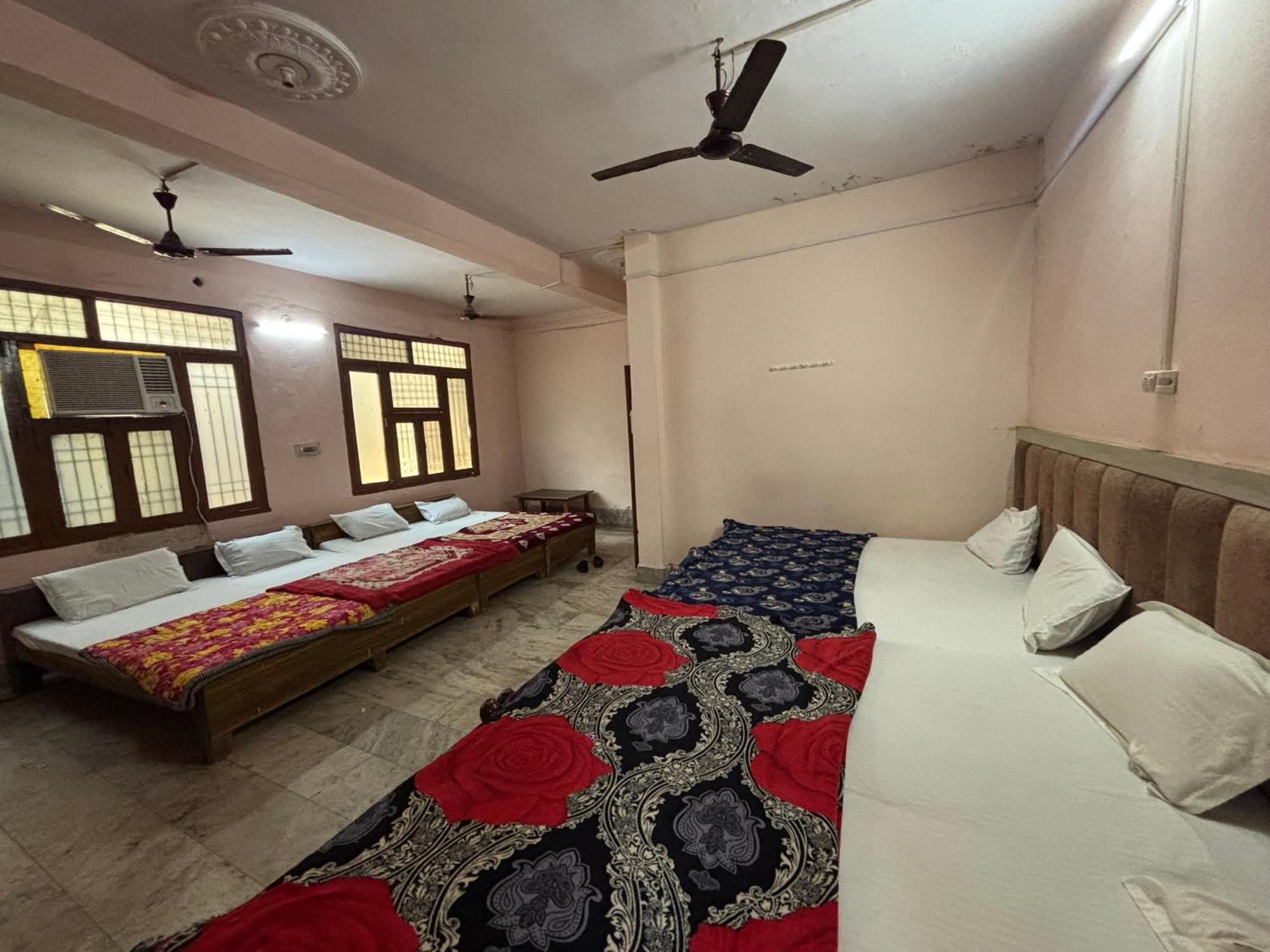 Sgh Guest House Матура Екстериор снимка